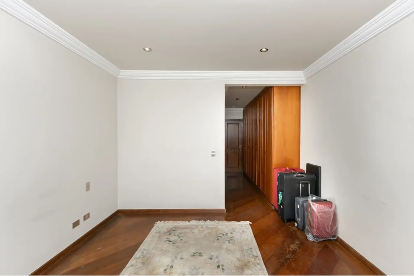 JDEA 163 Casa 602071003-98 - REMAX Lepex Exclusividades — foto 2