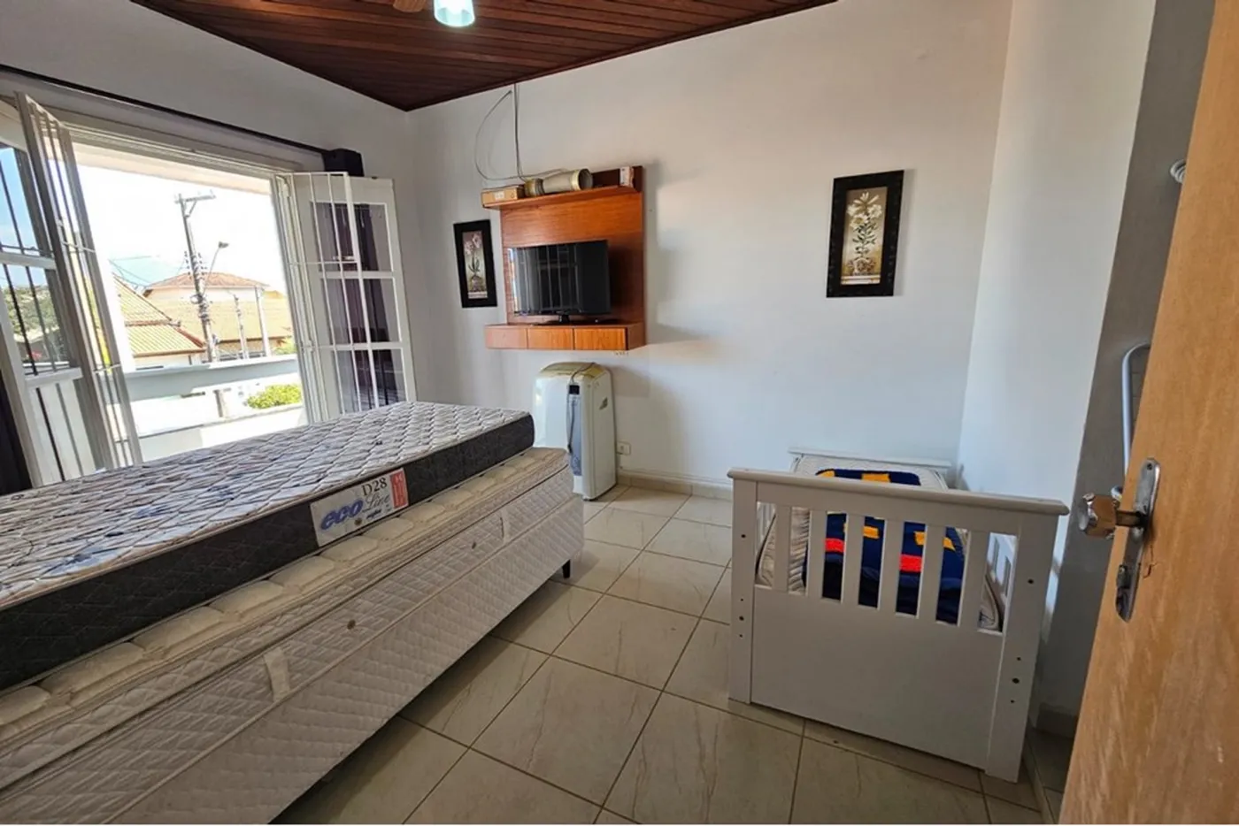 BSLI 224 Casa 630821022-18 - REMAX Exclusive Exclusividades — foto 2