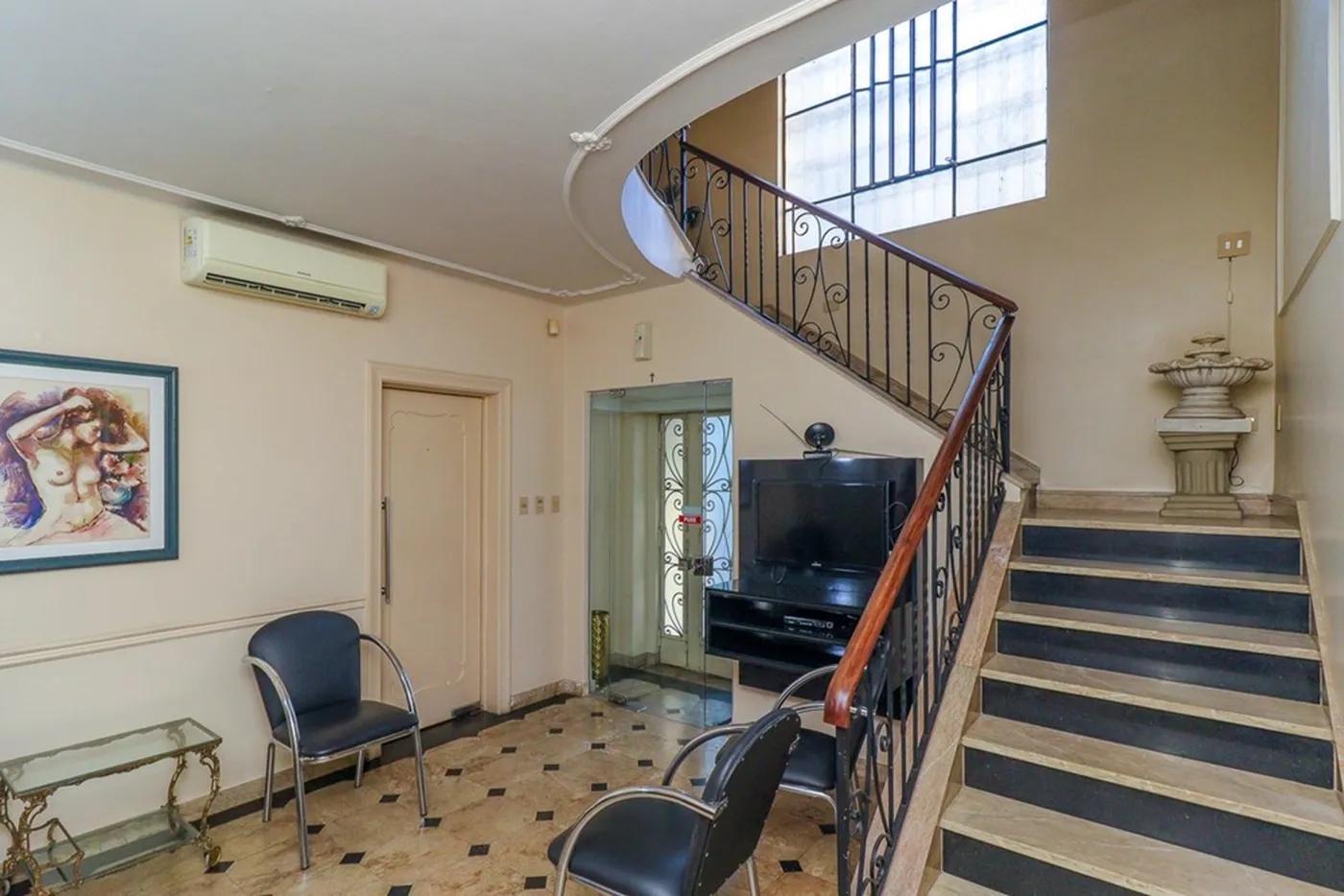 RBMT 335 Prédio 610371008-108 - REMAX Rocket Exclusividades — foto 2
