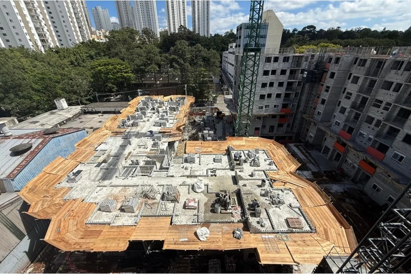 JMDA 607 Apto 601081013-39 - REMAX Lepex Exclusividades — foto 5