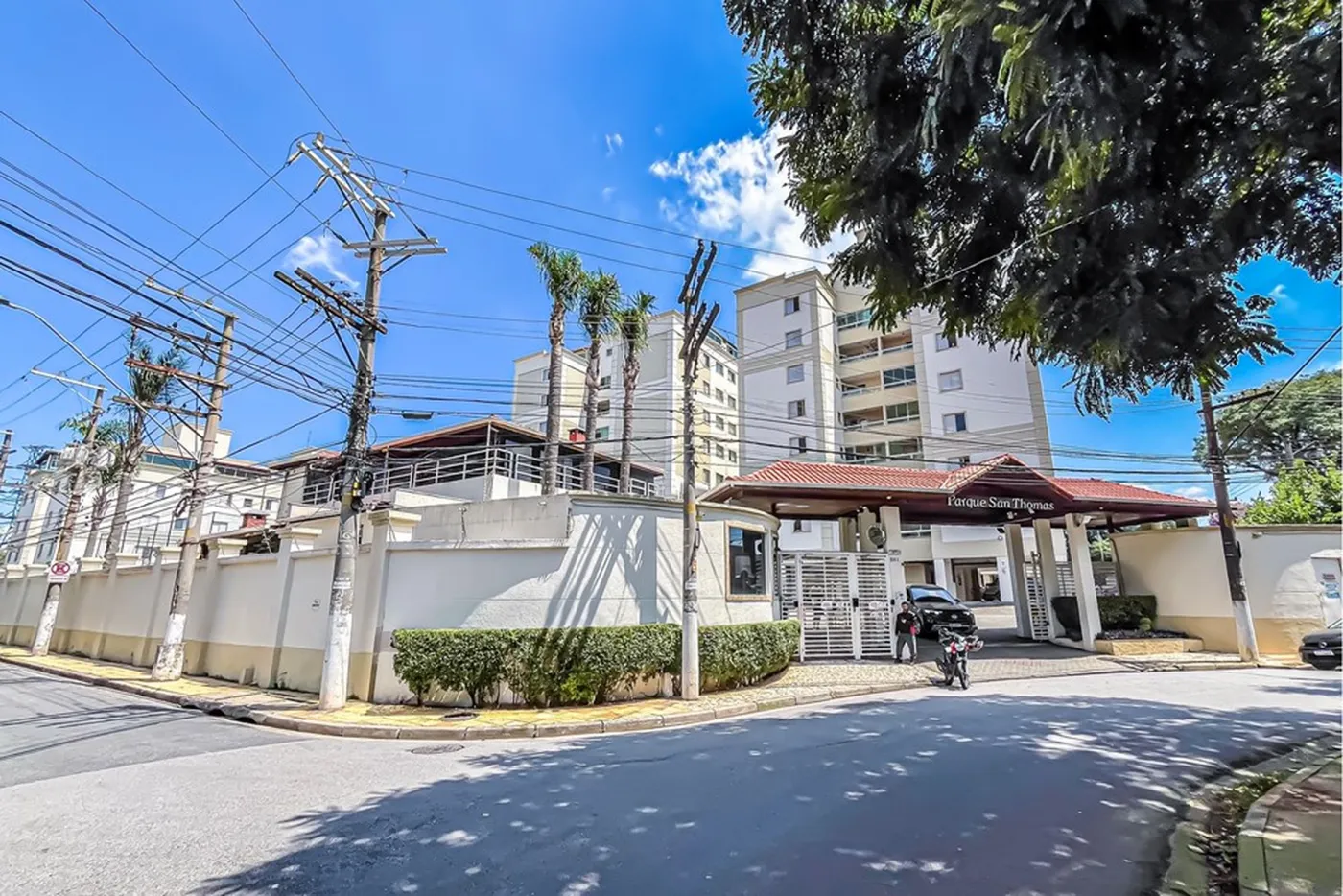 PCL 301 Apto 630821005-31 - REMAX Exclusive Exclusividades