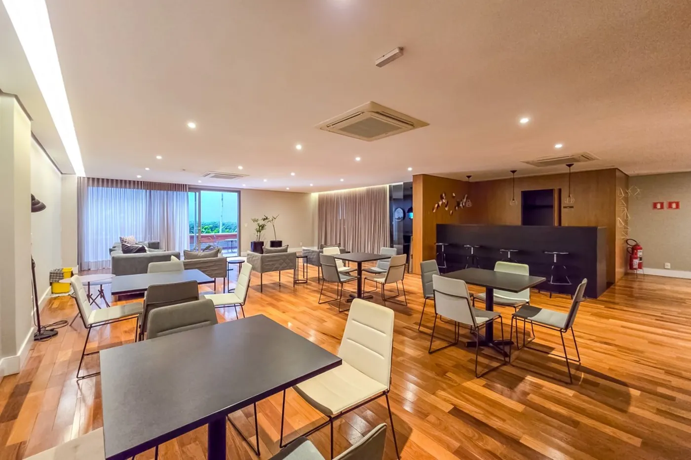 JPS 131 Apto 601481004-76 - REMAX Comunità Exclusividades — foto 3