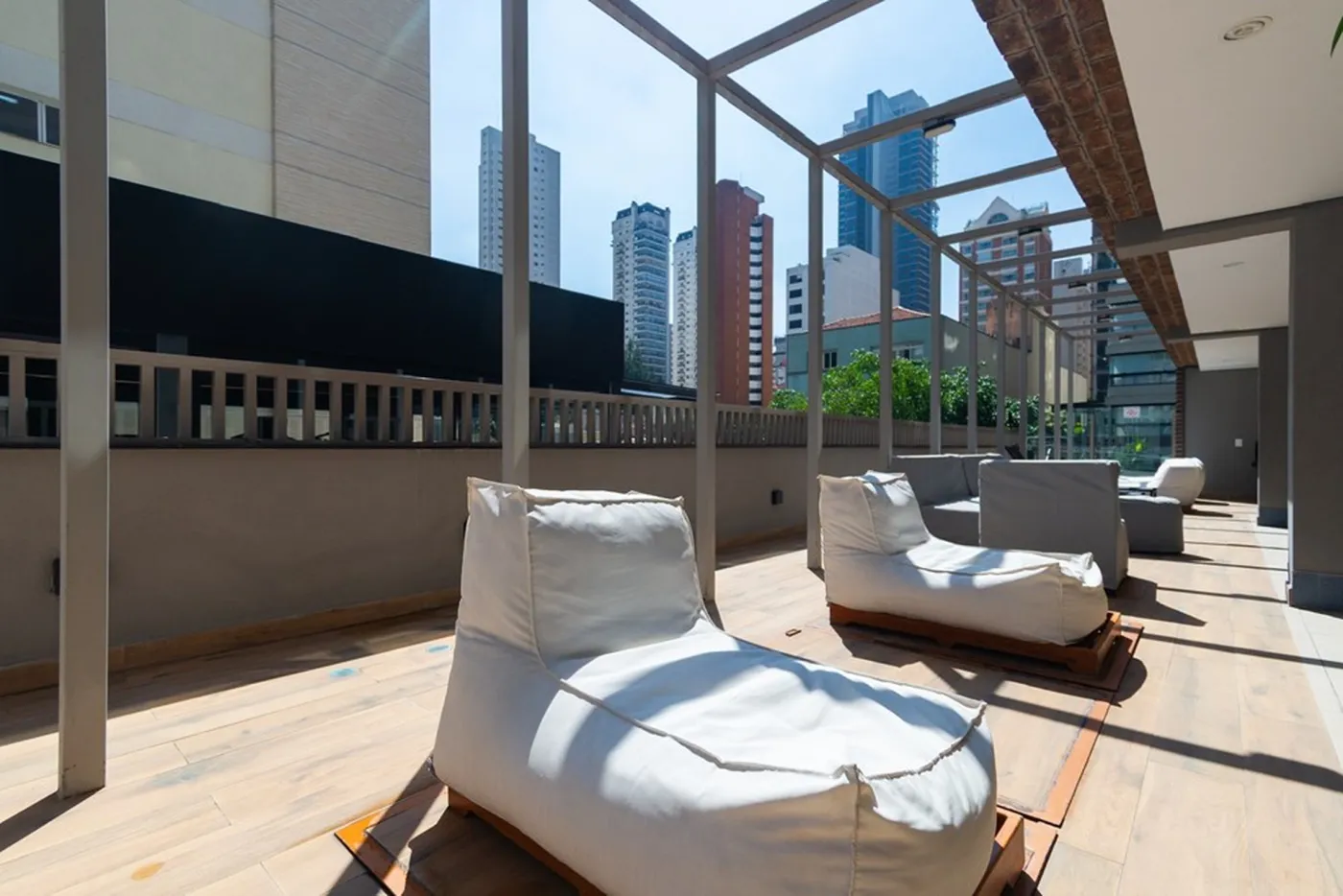 PAG 187 Apto 601081006-147 - REMAX Lepex Exclusividades — foto 4