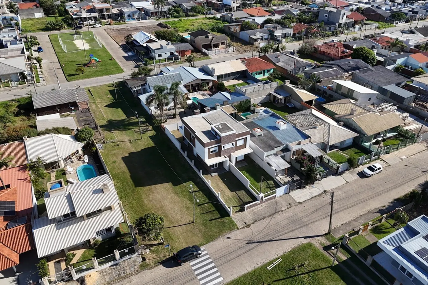 CRDC 359 Casa 610491009-1 - Remax Wish Exclusividades — foto 5