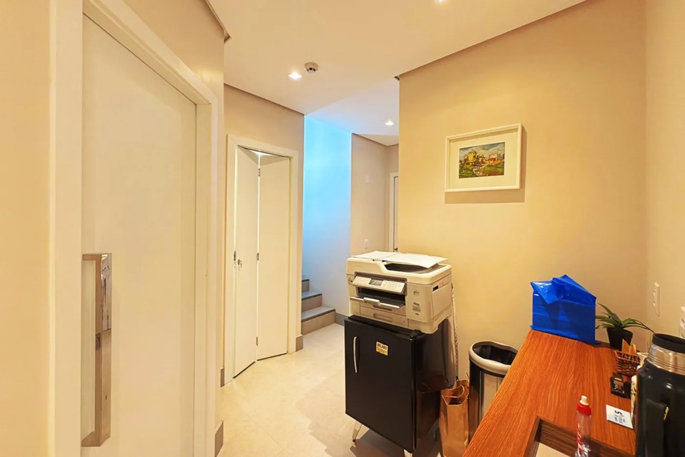 TFLMG 351 Sala 610371026-6 - REMAX Rocket Exclusividades — foto 2