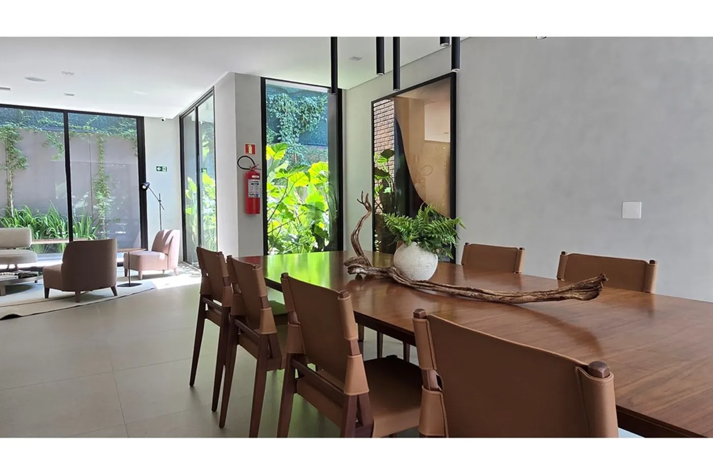 SP 138 Apto 601081090-44 - REMAX Lepex Exclusividades — foto 2