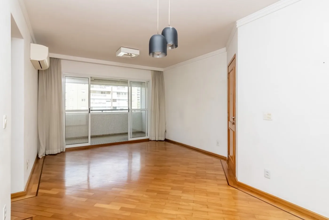 VAI 75 Apto 602071003-130 - REMAX Lepex Exclusividades
