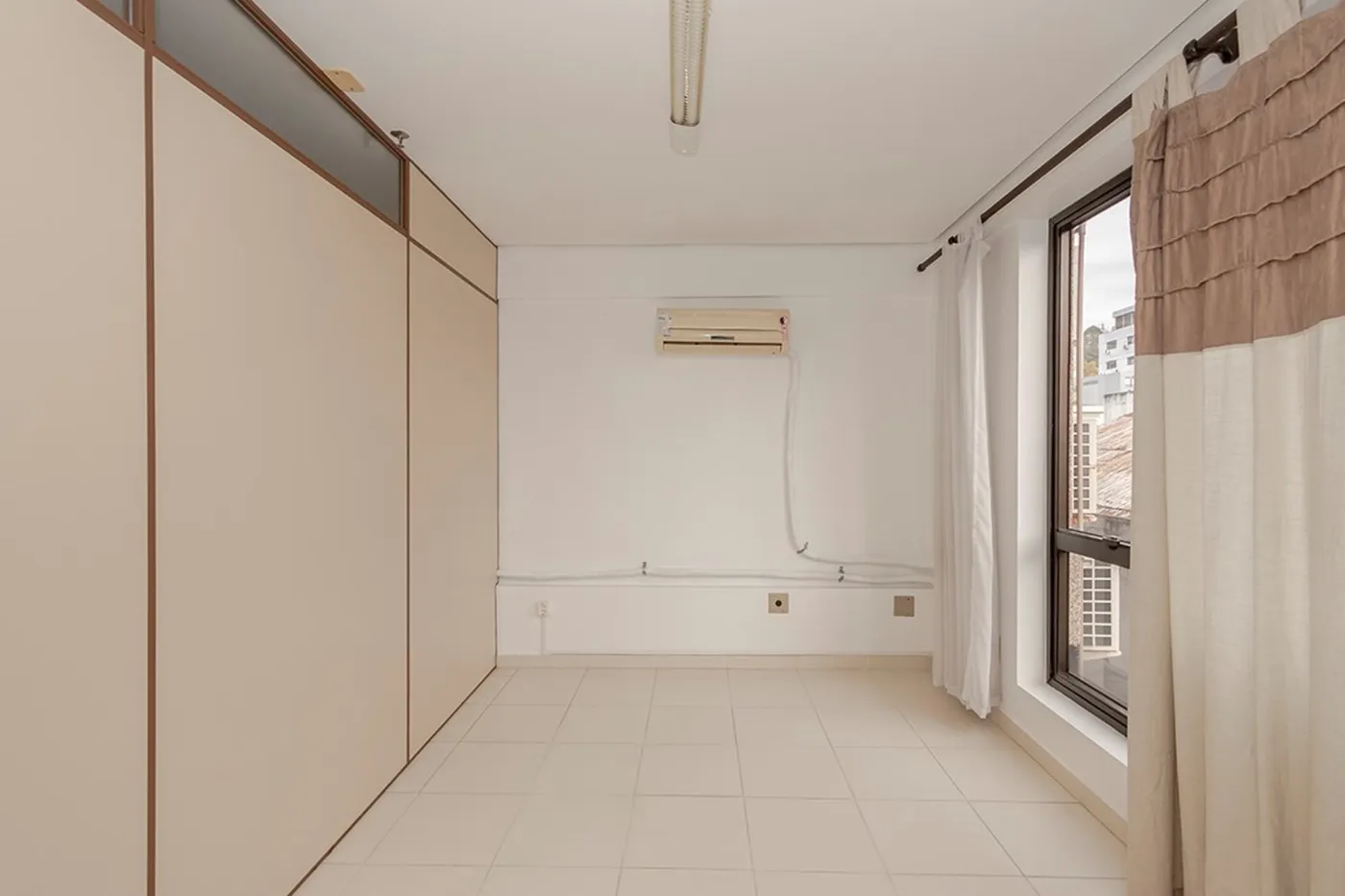 FCC 881 Sala 612491054-82 - REMAX Trend Exclusividades — foto 4