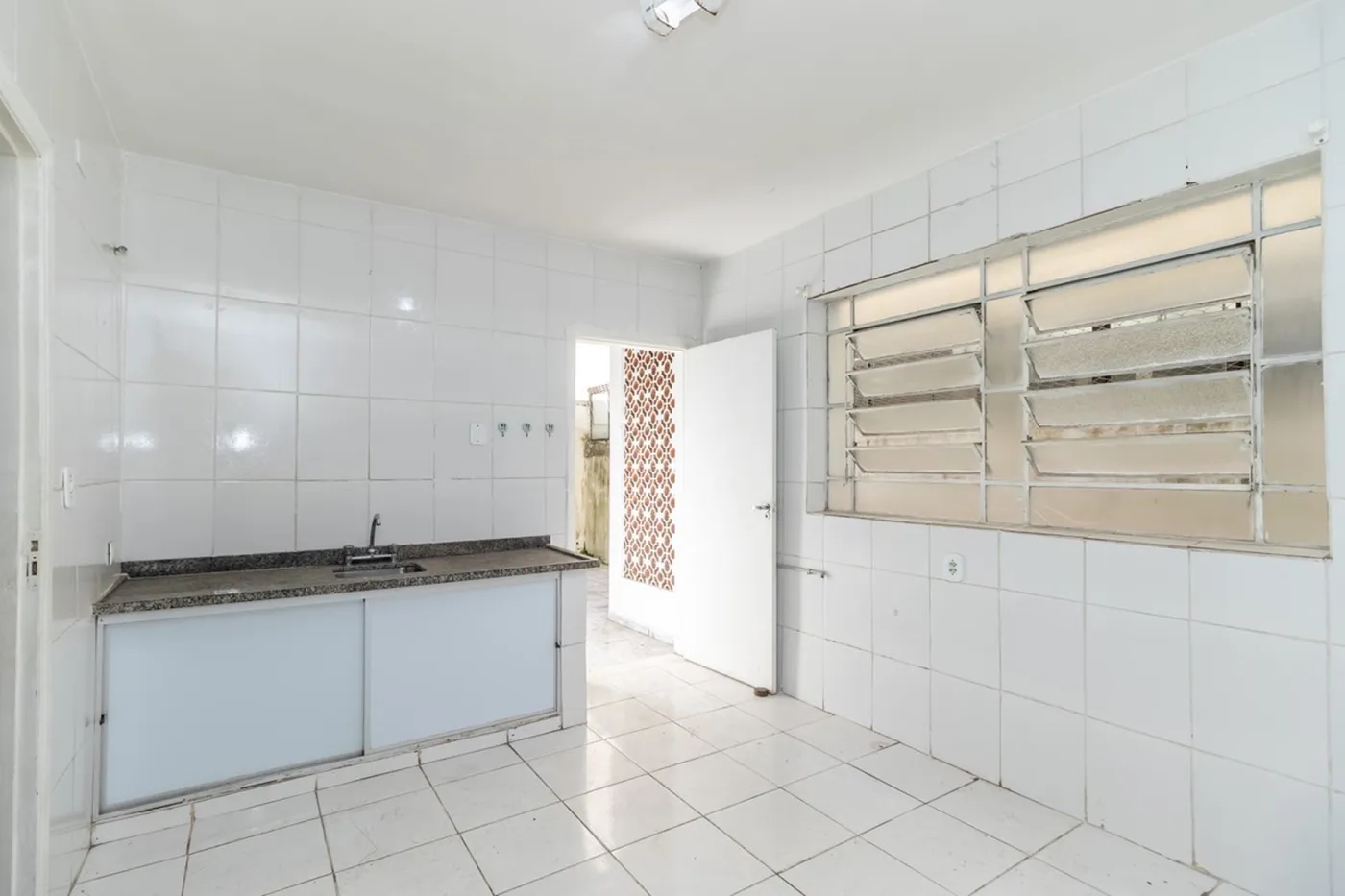 SI 285 Apto 602031008-98 - REMAX Classique Exclusividades — foto 3