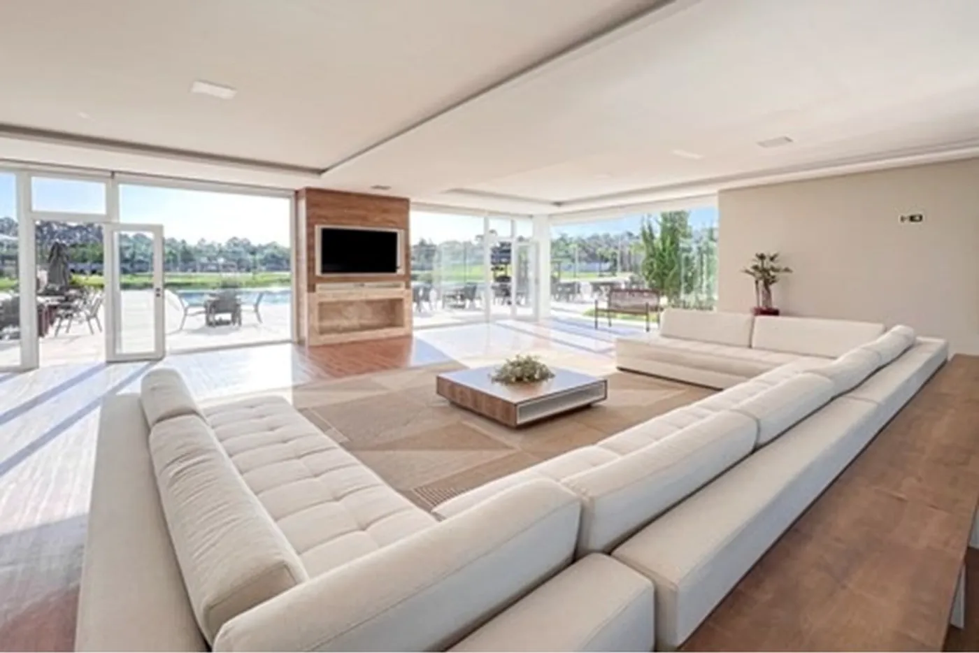 SFADSA 1850 Lote 610241012-232 - REMAX 520 Exclusividades — foto 4