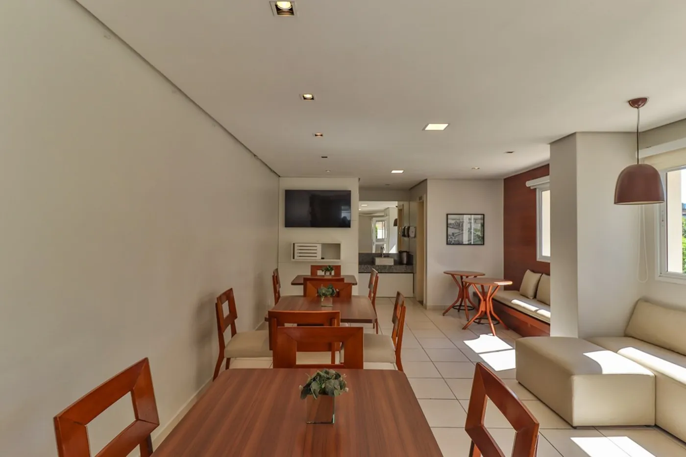 CRAJM 570 Apto 612511010-118 - REMAX Moderna Exclusividades — foto 3