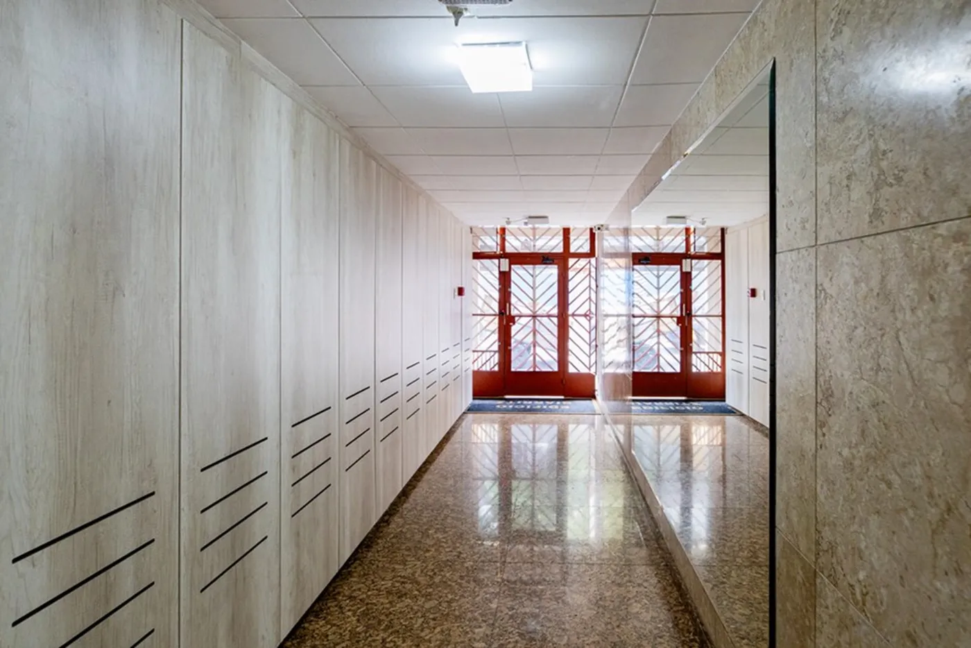 IBT 542 Apto 601241007-116 - REMAX Ville Exclusividades — foto 4