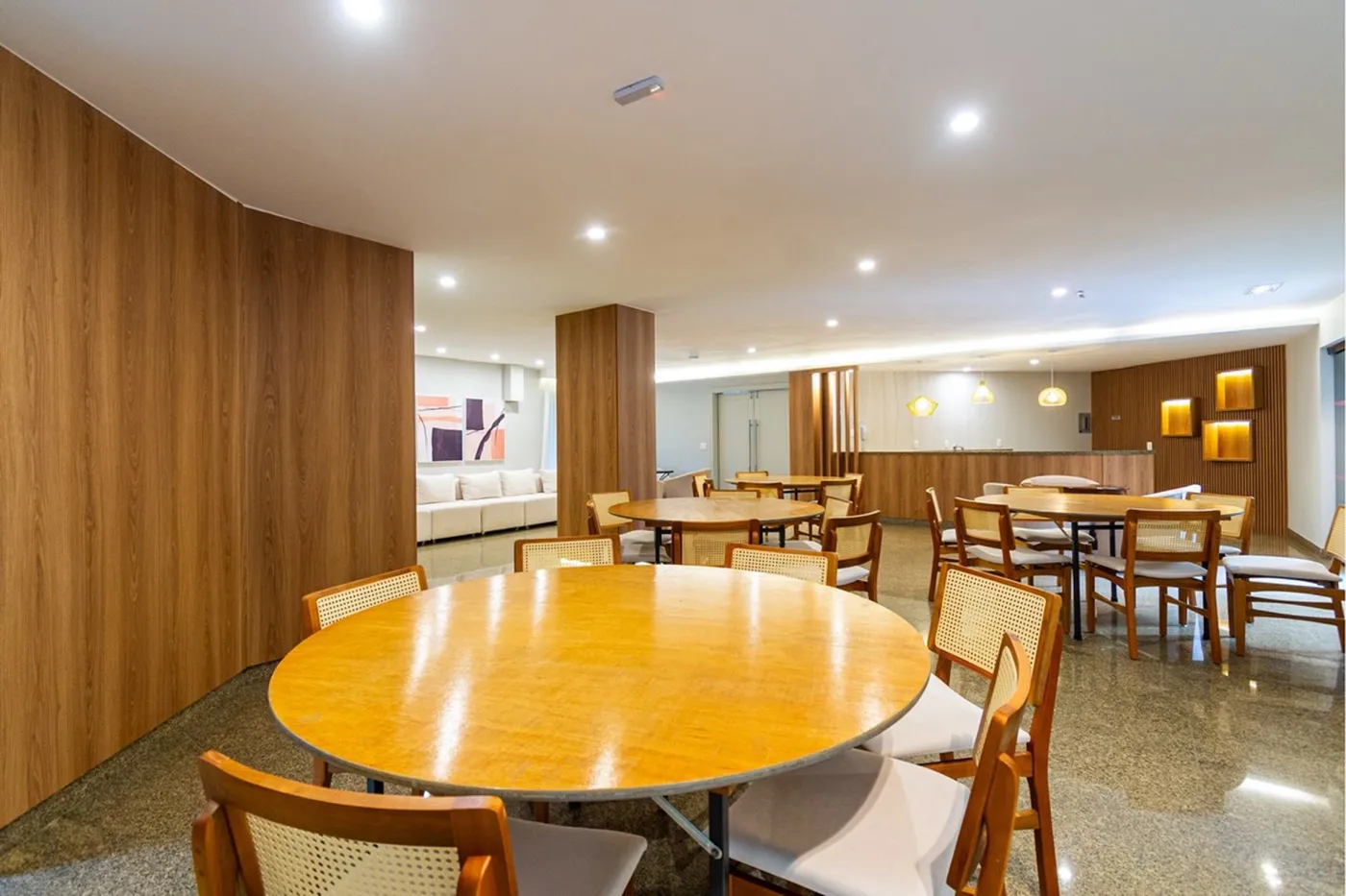 CBÉ 1 Apto 601081093-18 - REMAX Lepex Exclusividades — foto 2