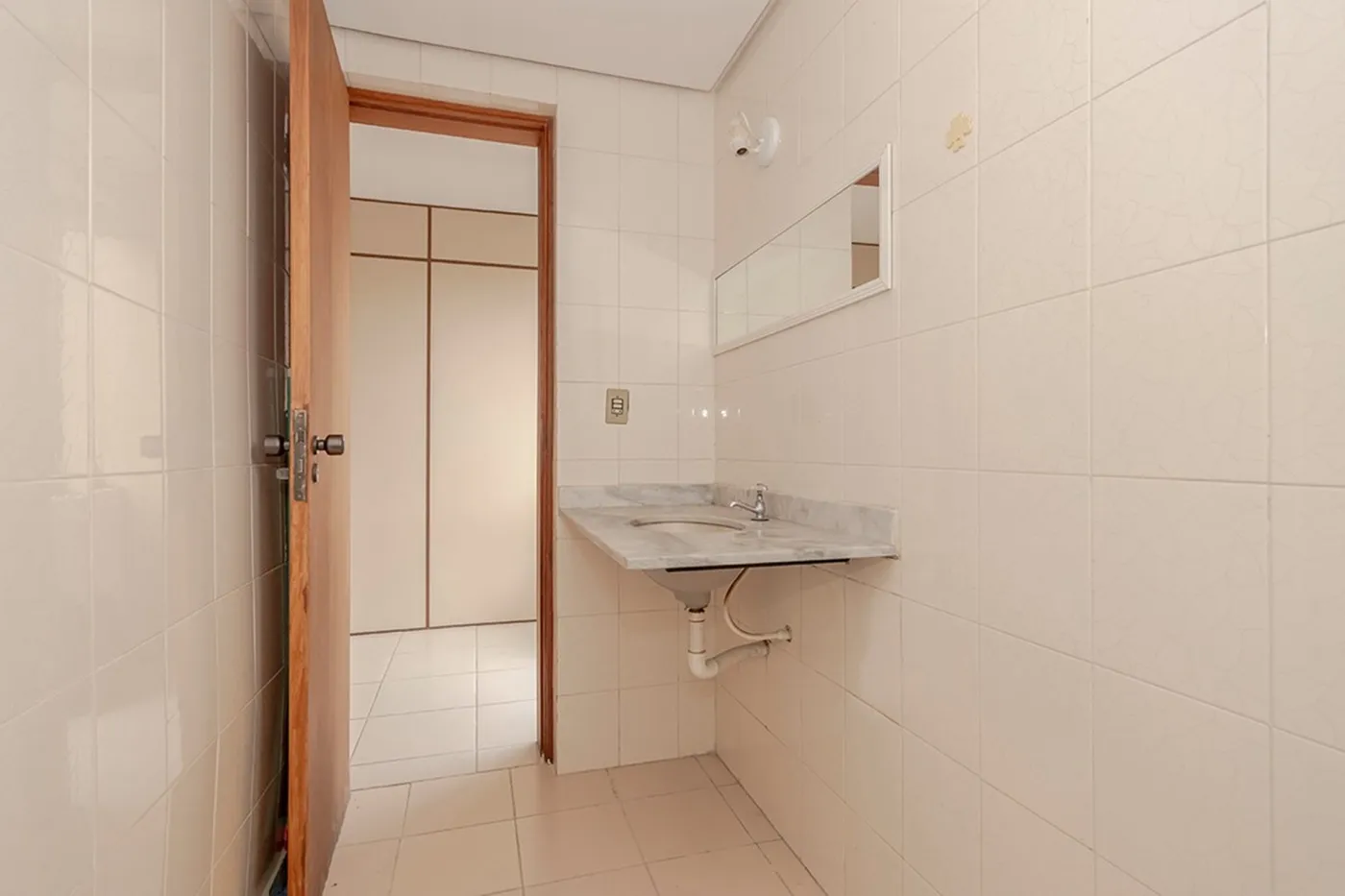 FCC 881 Sala 612491054-82 - REMAX Trend Exclusividades — foto 2