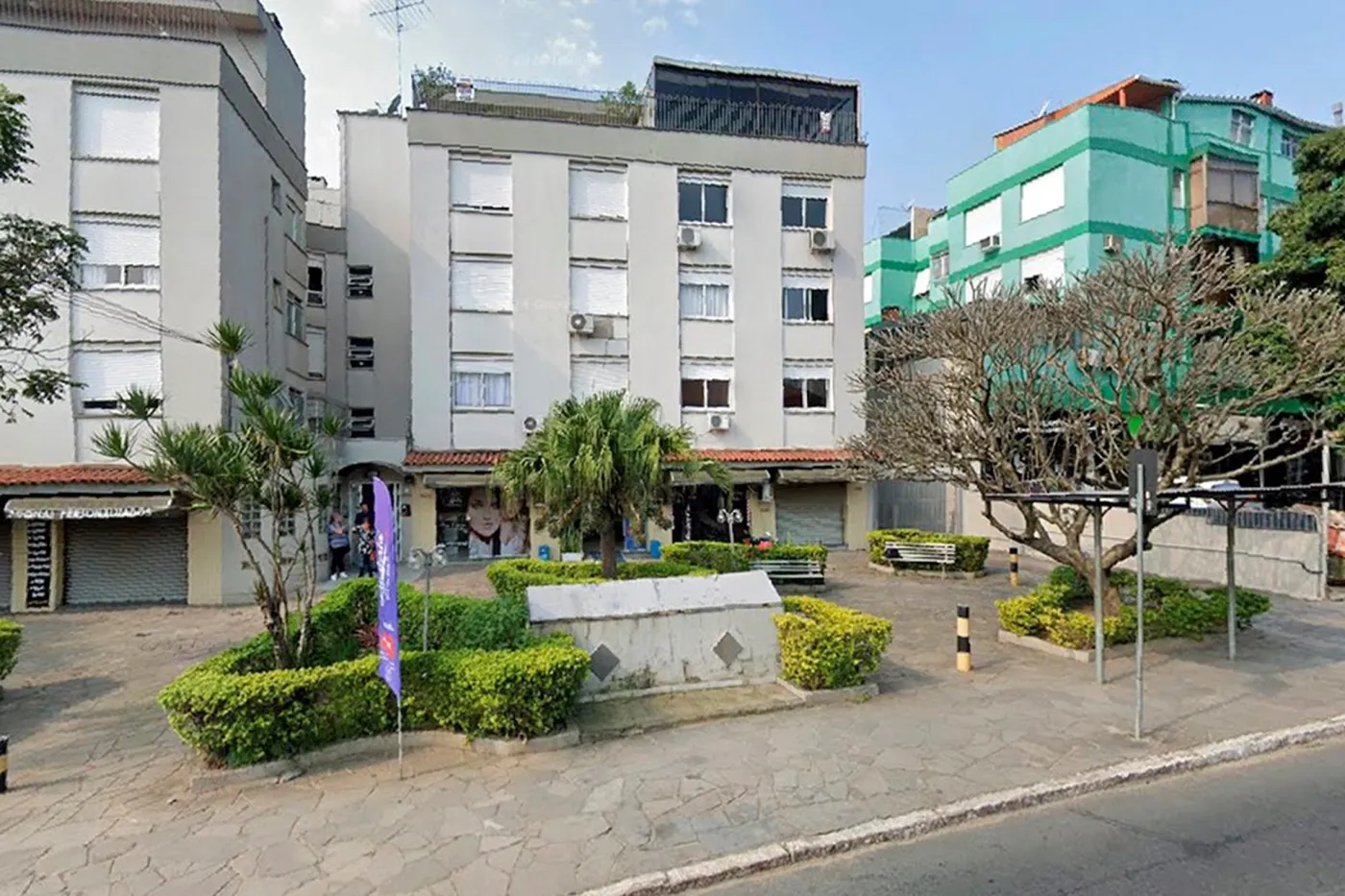 CRDF 402 Loja 612491054-78 - REMAX Trend Exclusividades