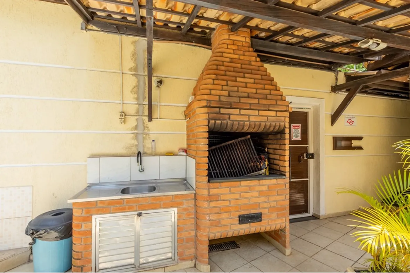 JAFG 174 Casa 602071001-216 - REMAX Lepex Exclusividades — foto 3