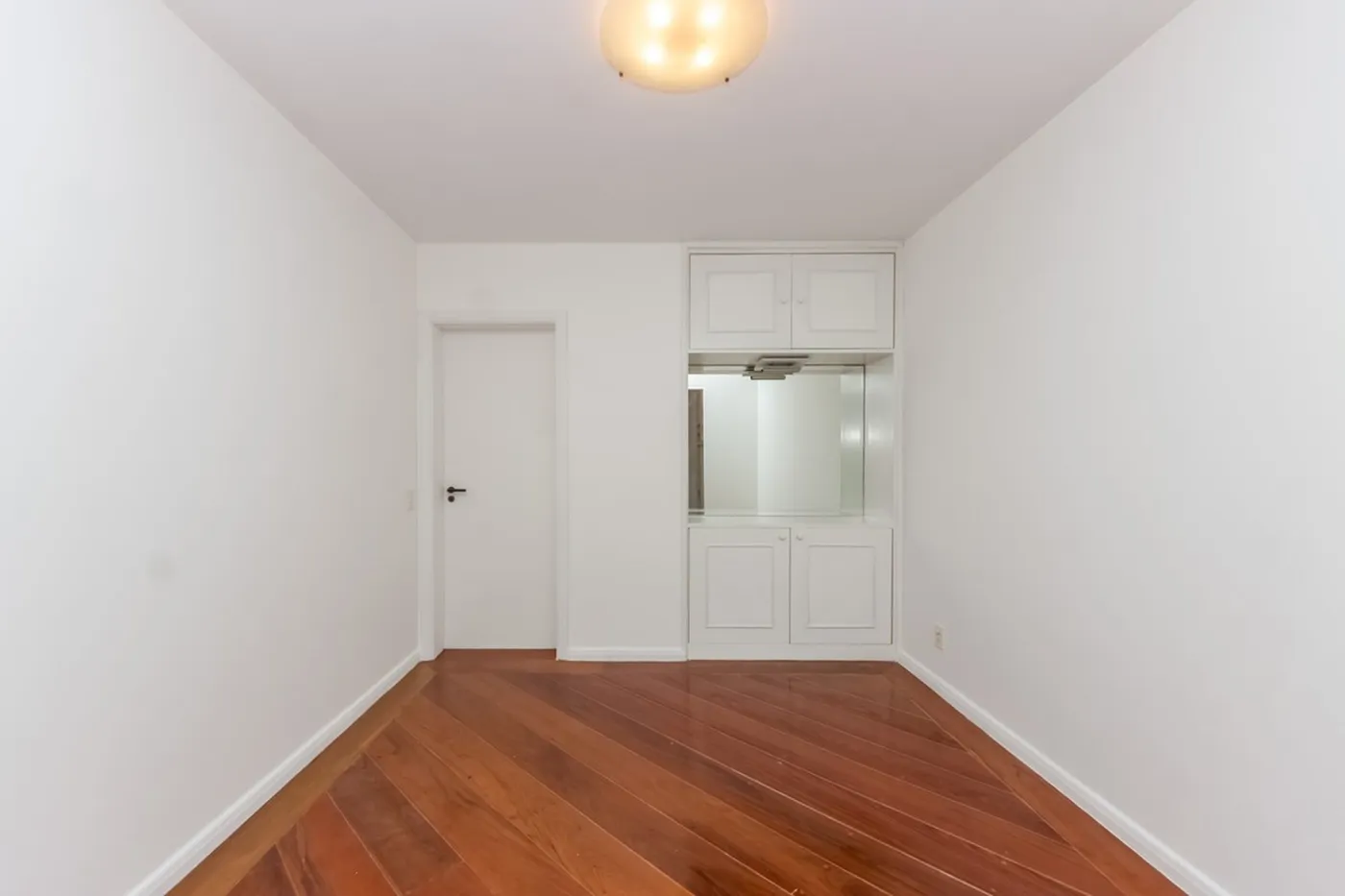 VAJG 671 Apto 630331071-11 - REMAX Comunità Exclusividades — foto 2