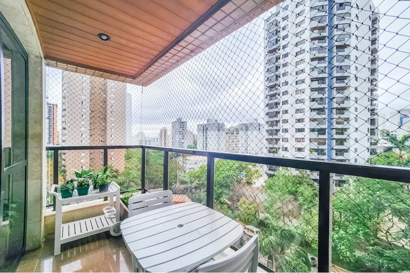 VANGDO 57 Apto 602071001-282 - REMAX Lepex Exclusividades — foto 2