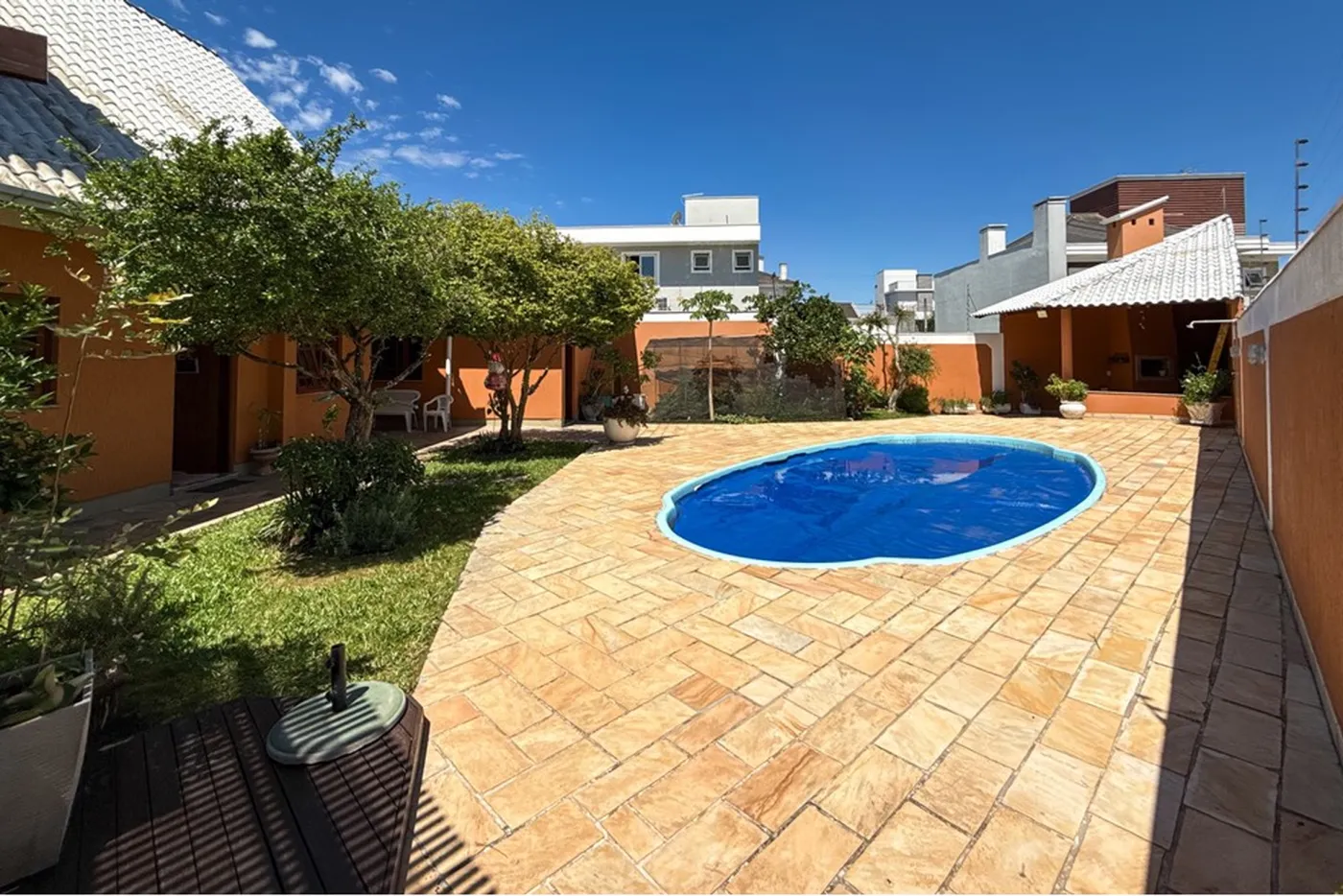 MRE 29 Casa 610241012-235 - REMAX 520 Exclusividades