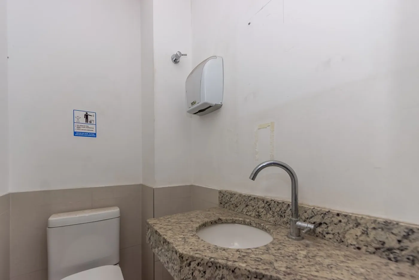 BFRB 544 Sala 601081065-36 - REMAX Lepex Exclusividades — foto 4