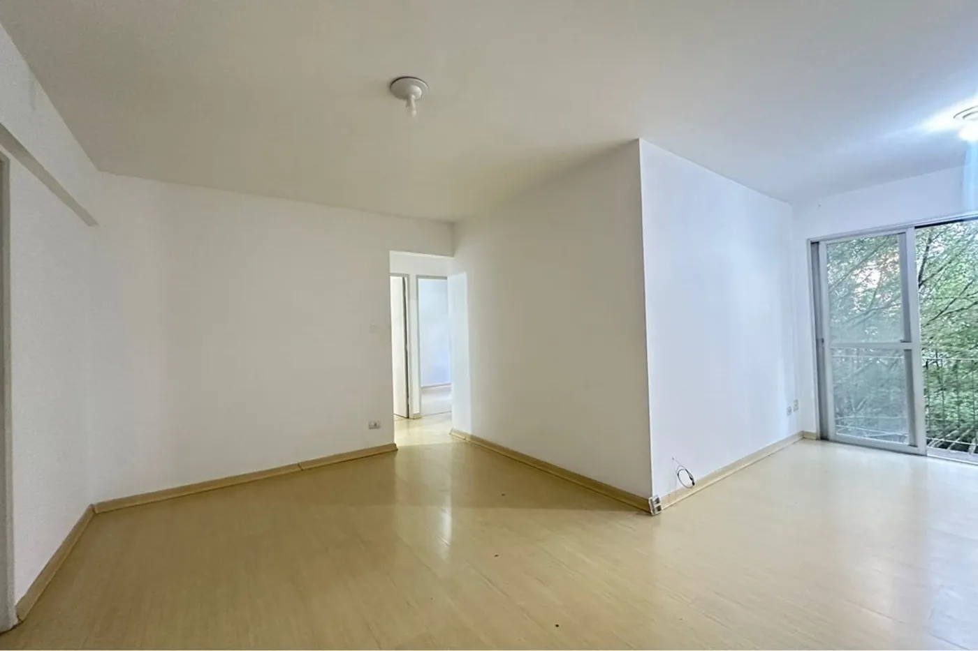 JLDGDV 1136 Apto 602071001-354 - REMAX Lepex Exclusividades