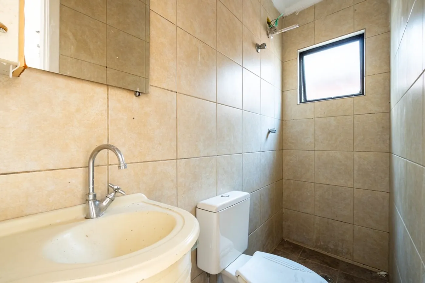 VMI 52 601971015-721 - REMAX Empire Exclusividades — foto 2