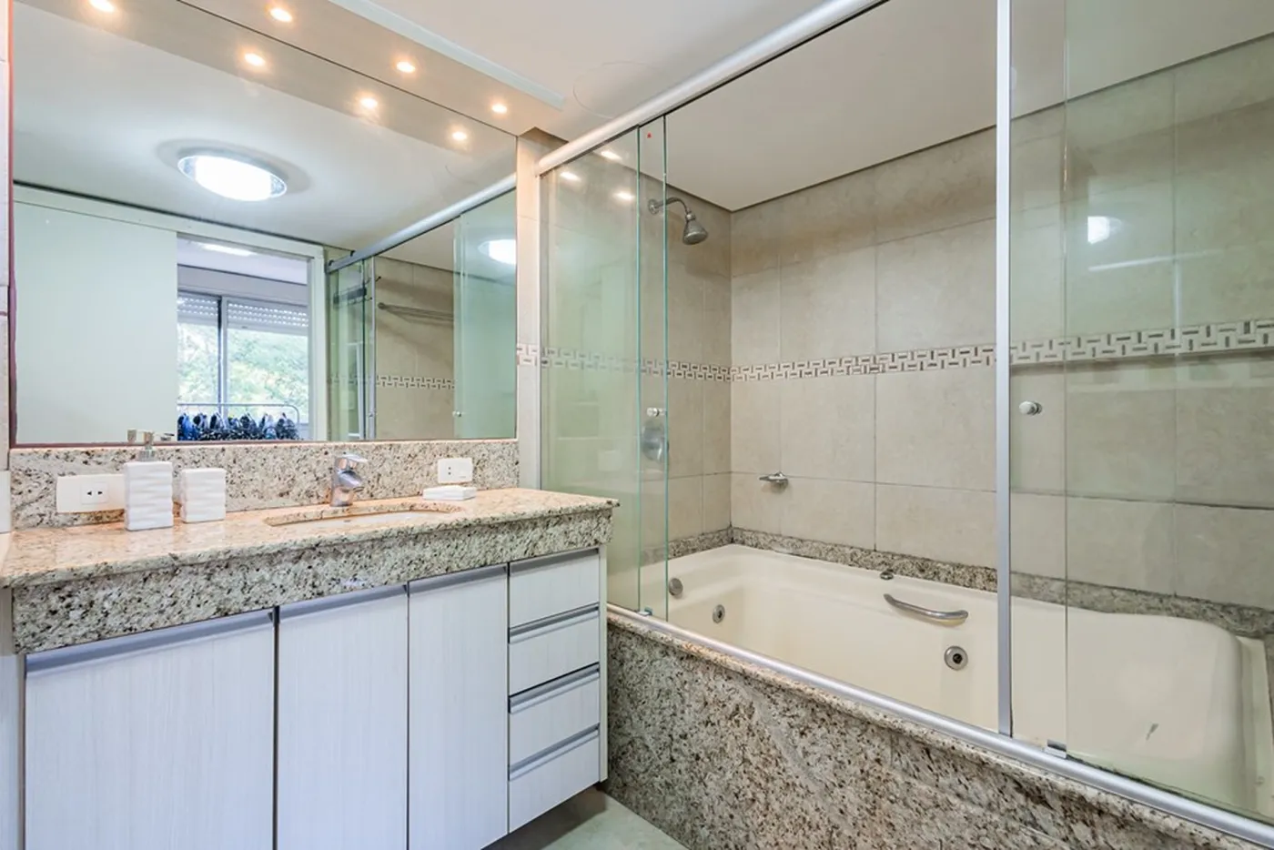 BVAG 1226 Apto 612521090-6 - REMAX Place Exclusividades — foto 4
