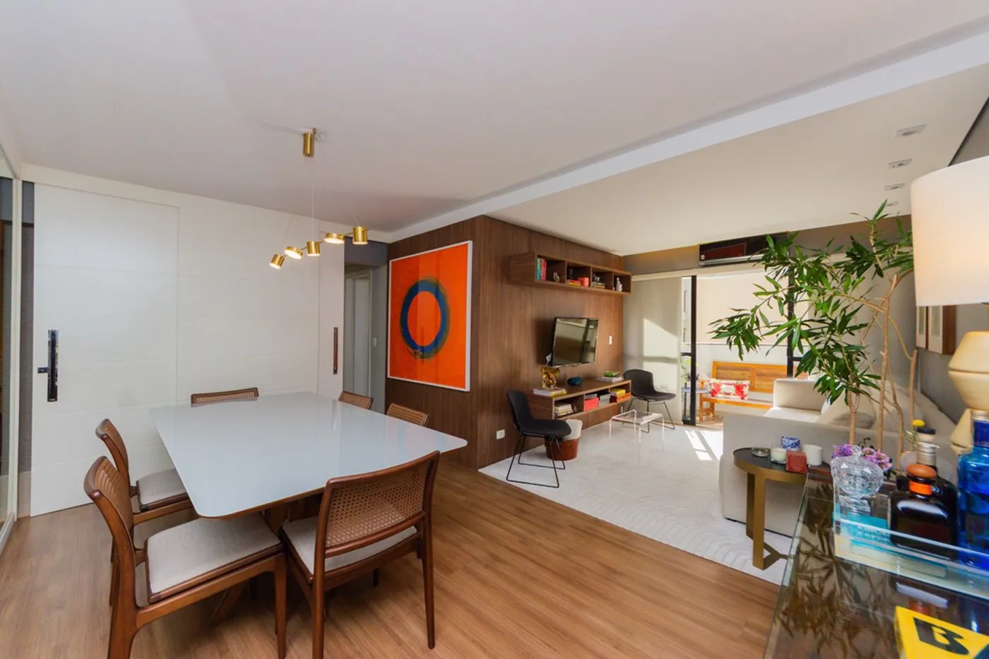 VOH 120 Apto 601481005-222 - REMAX Comunità Exclusividades