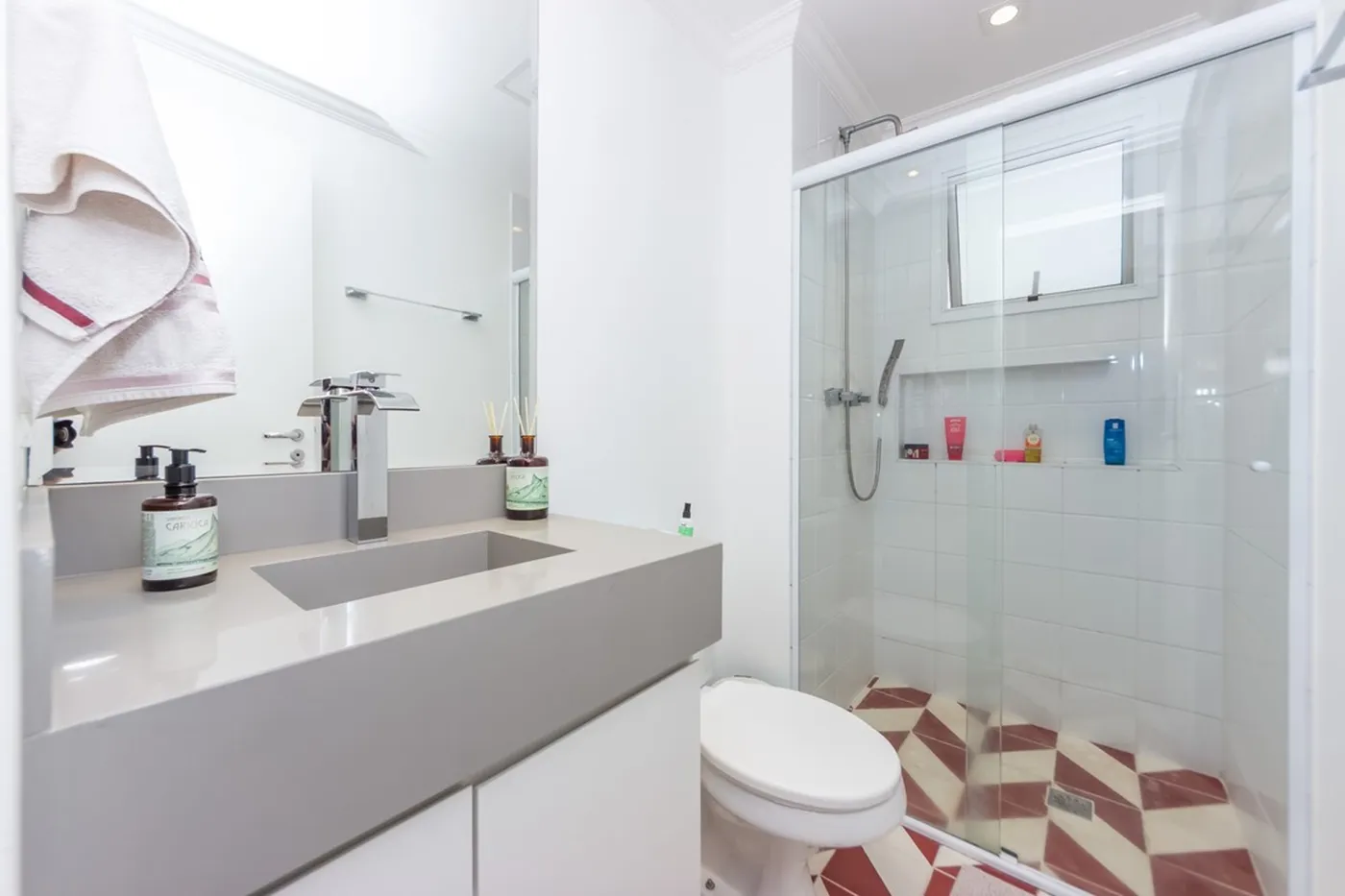 OCRDJ 1014 Apto 630821022-48 - REMAX Exclusive Exclusividades — foto 2