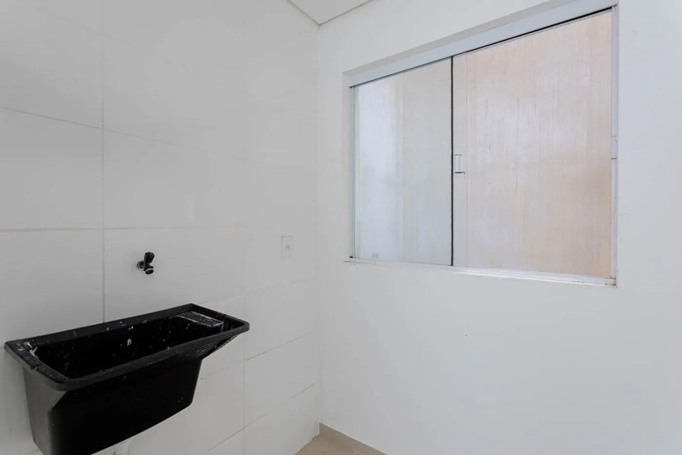 ILI 116 Apto 590441079-10 - REMAX Dream On II Exclusividades — foto 2