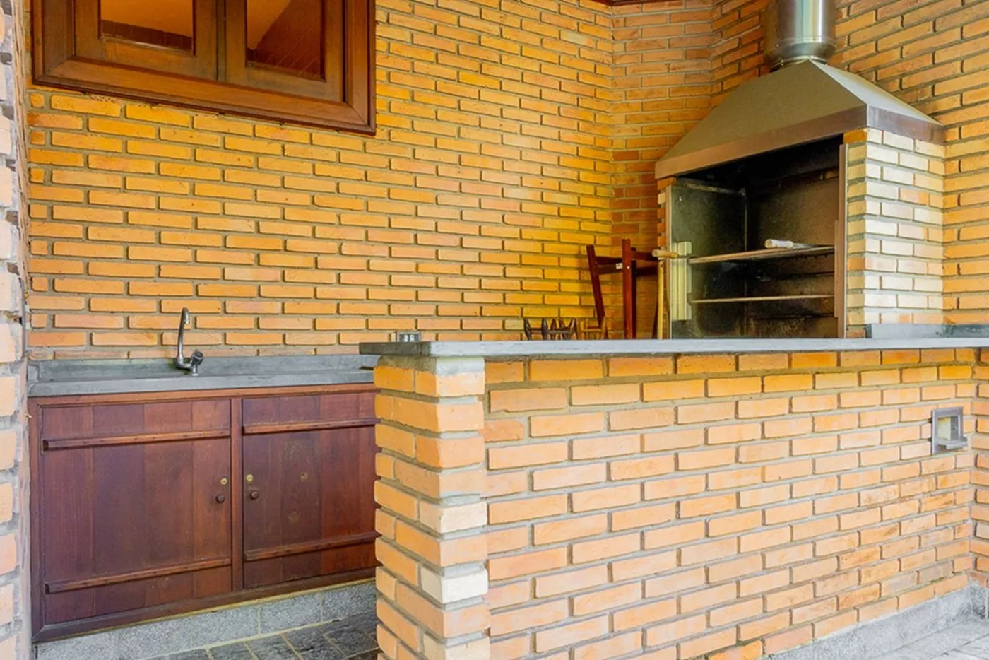 AT 123 Casa 601081120-1 - REMAX Lepex Exclusividades — foto 5