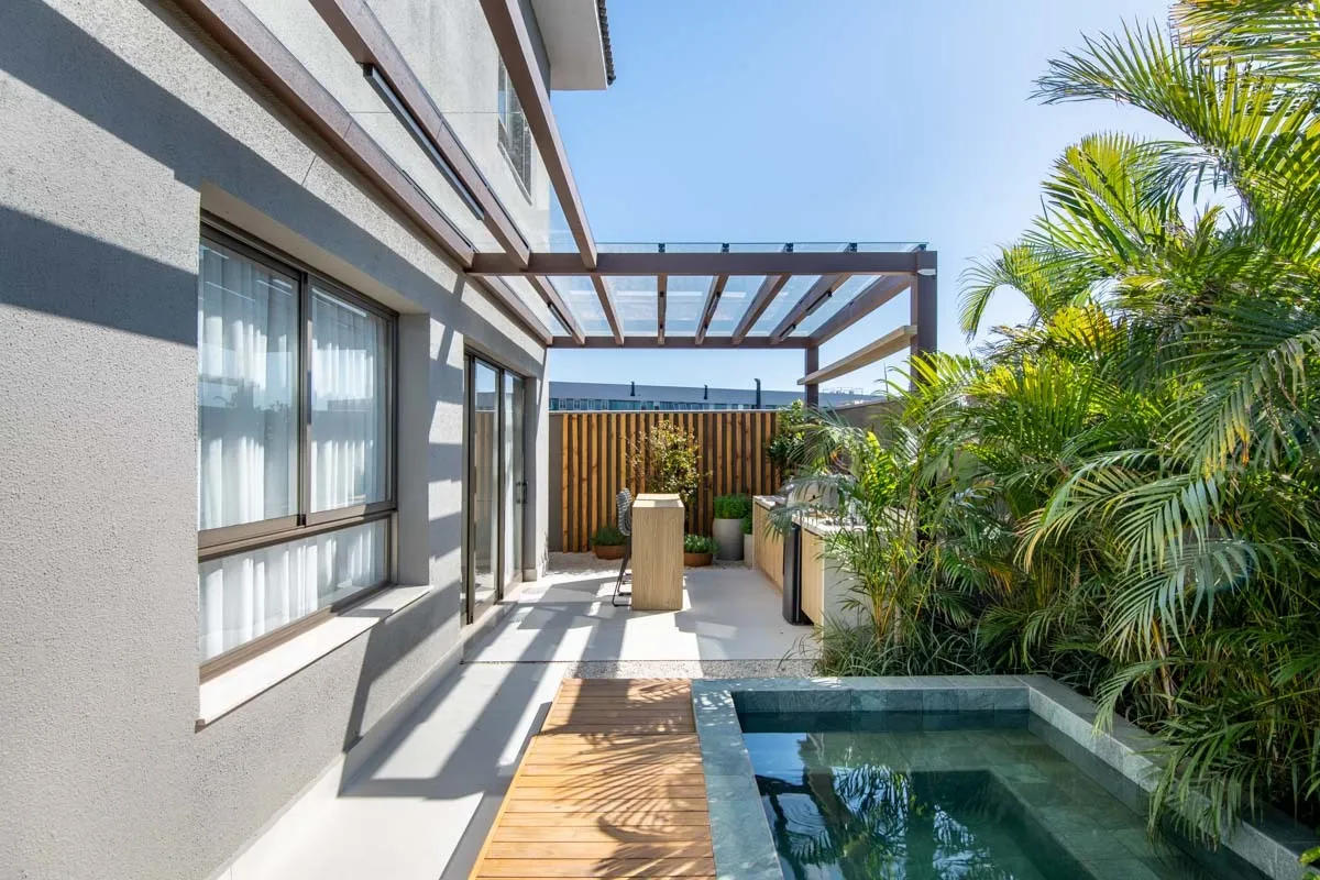 Ares Home - AZO Inc