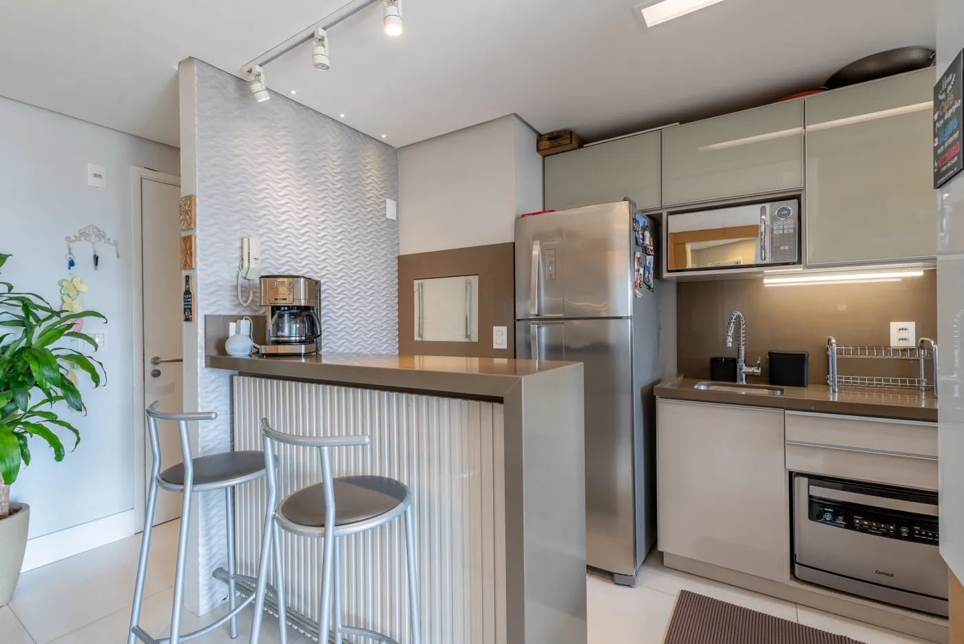 Neo 360 Living Design Apto 15932 - Confiare Cia Imobiliaria Exclusividades