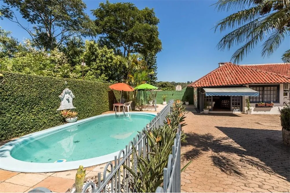 JISPAADFF 186 612521010-7 - REMAX Place Exclusividades