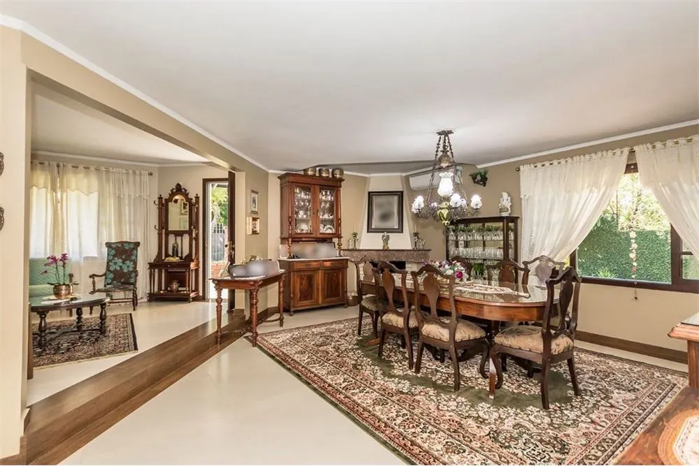 JISPAADFF 186 612521010-7 - REMAX Place Exclusividades