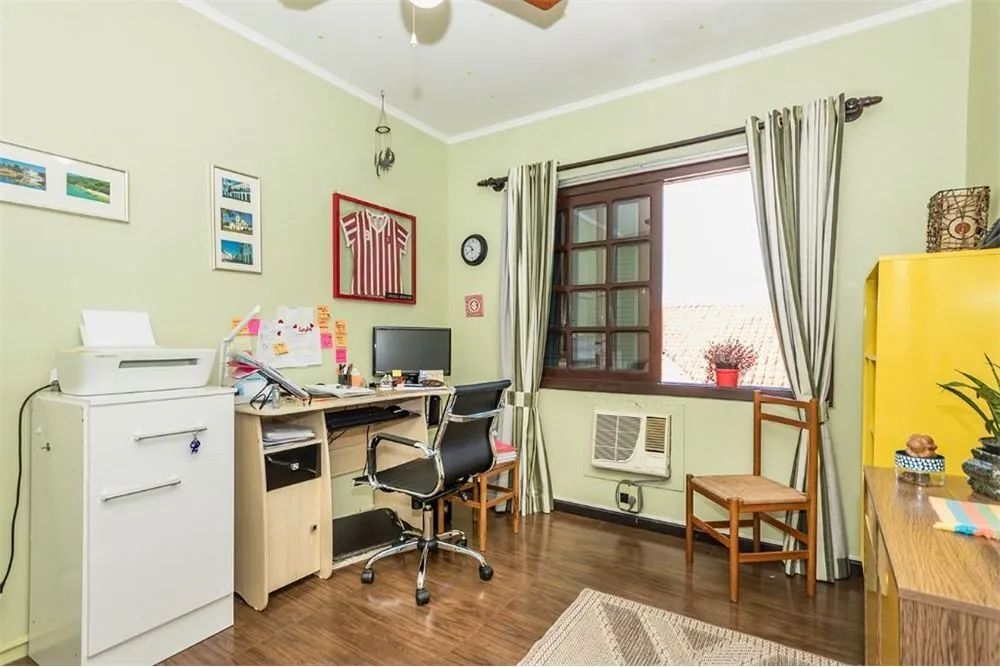 JISPAADFF 186 612521010-7 - REMAX Place Exclusividades