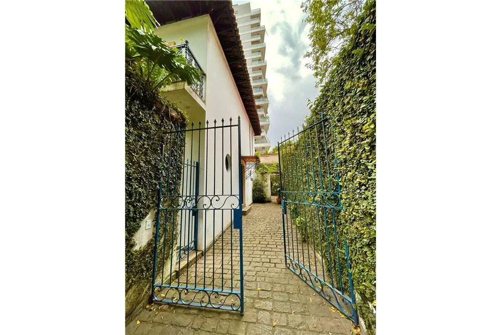 POMP 26 Casa 602031006-16 - REMAX Classique Exclusividades