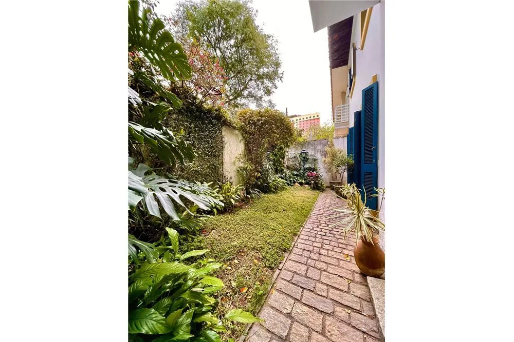 POMP 26 Casa 602031006-16 - REMAX Classique Exclusividades