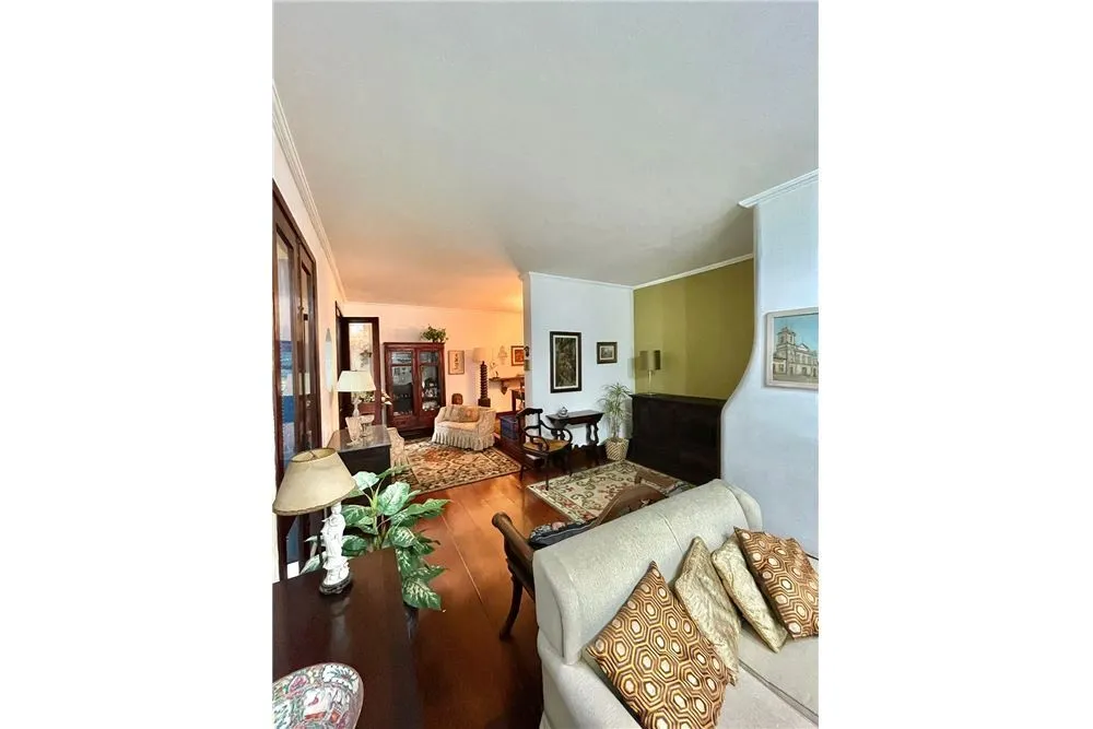 POMP 26 Casa 602031006-16 - REMAX Classique Exclusividades
