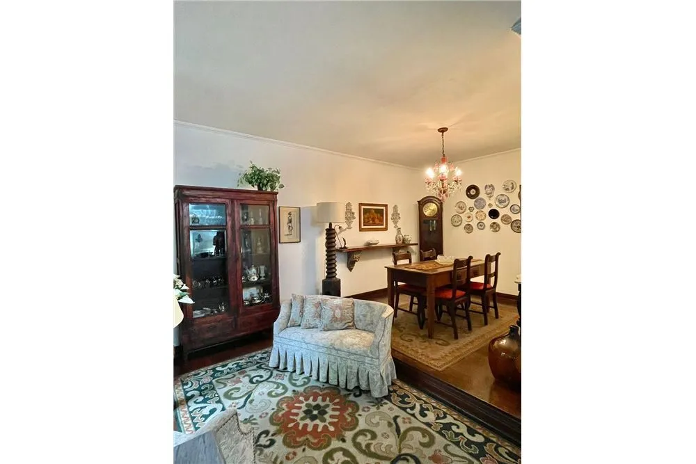 POMP 26 Casa 602031006-16 - REMAX Classique Exclusividades
