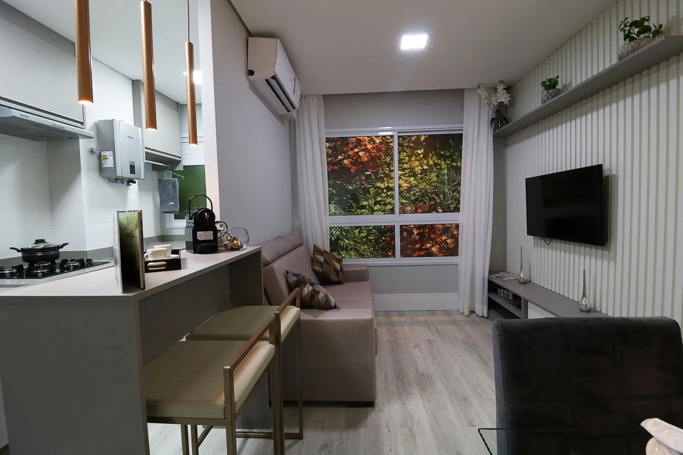 Season Tucuruvi - LZBA Incorporadora