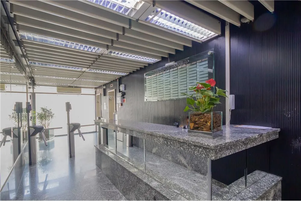 JPSG 555 Sala 601371031-2 - REMAX Boutique Exclusividades