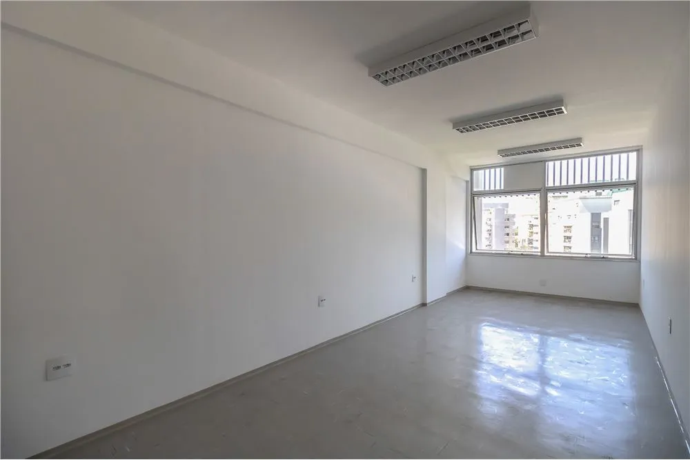 JPSG 555 Sala 601371031-2 - REMAX Boutique Exclusividades