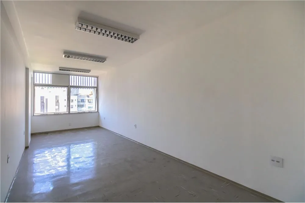 JPSG 555 Sala 601371031-2 - REMAX Boutique Exclusividades