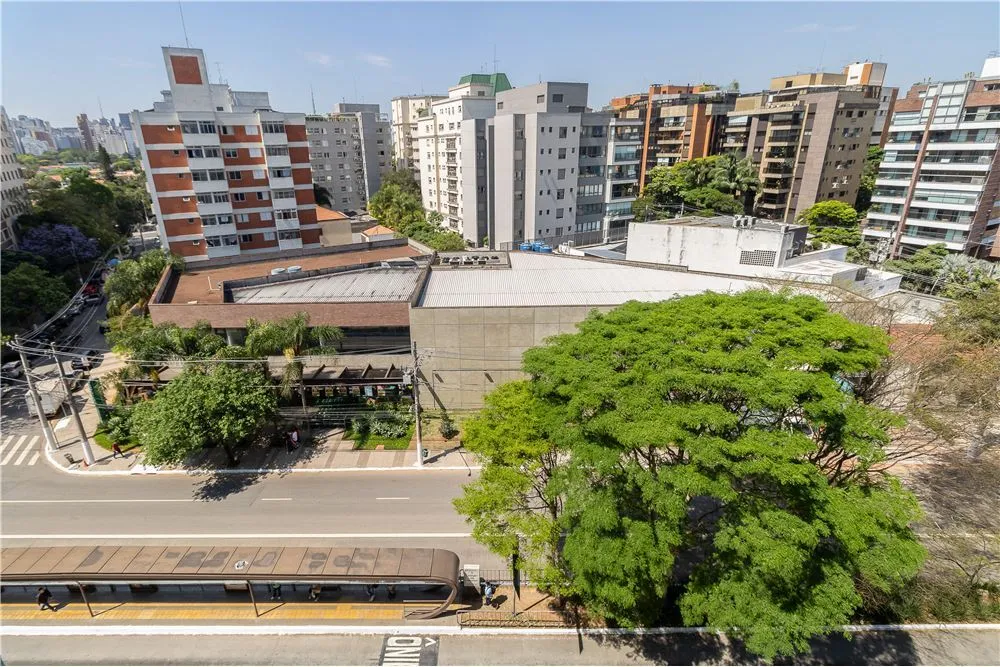 JPSG 555 Sala 601371031-2 - REMAX Boutique Exclusividades