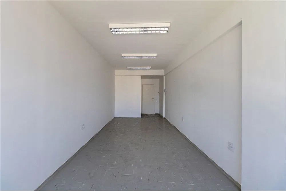 JPSG 555 Sala 601371031-2 - REMAX Boutique Exclusividades