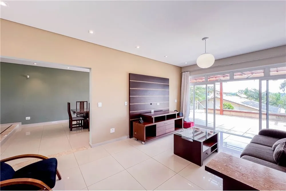 MENM 162 690591033-60 - REMAX Máxima Exclusividades — foto 3