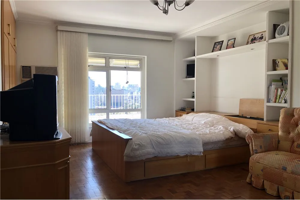 CLF 115 Apto 602031006-21 - REMAX Classique Exclusividades