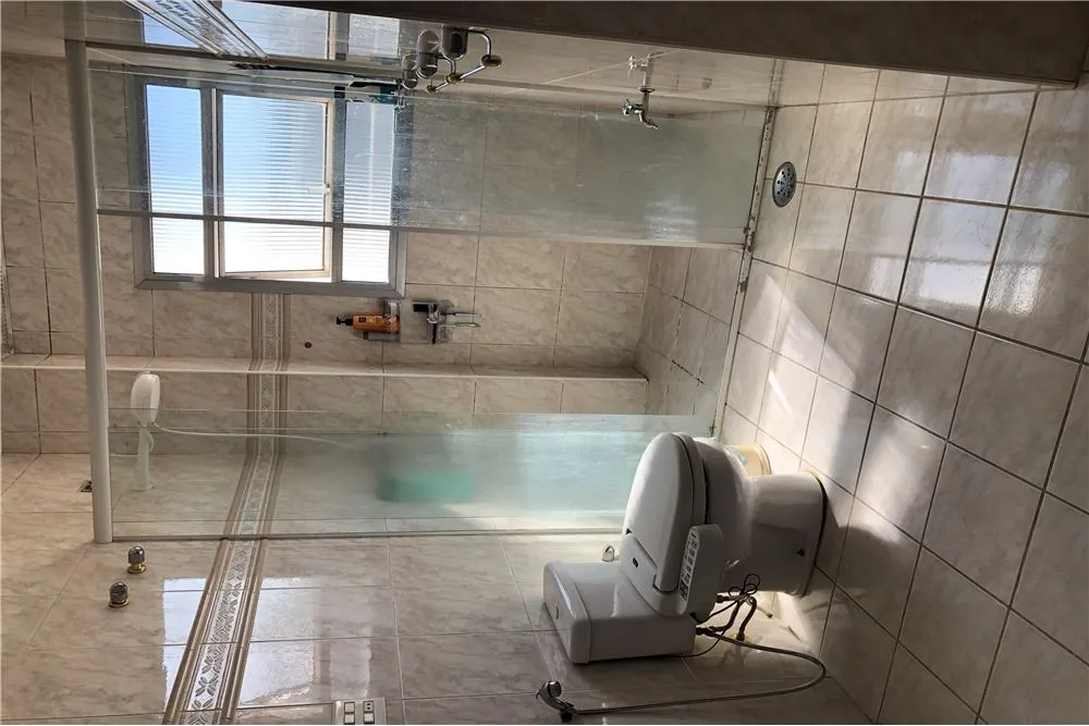 CLF 115 Apto 602031006-21 - REMAX Classique Exclusividades