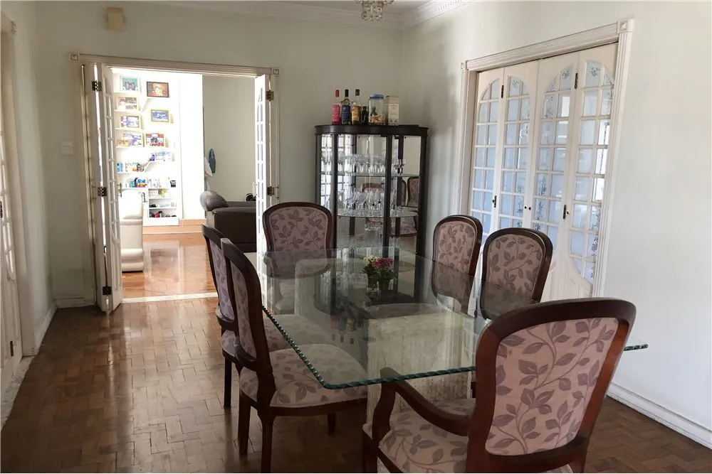 CLF 115 Apto 602031006-21 - REMAX Classique Exclusividades